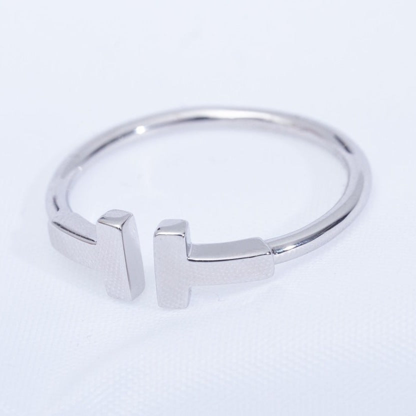 TIFFANY T RING SILVER 2.5MM