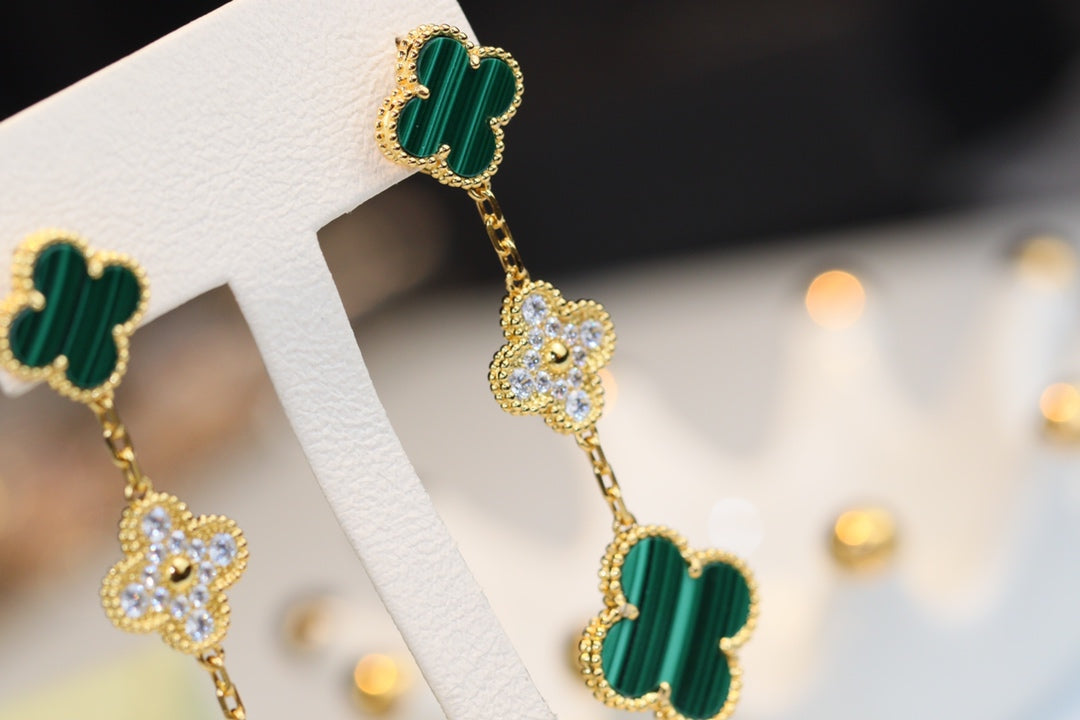 Van Cleef & Arpels CLOVER EARRINGS GOLD MALACHITE DIAMOND 3 MOTIF