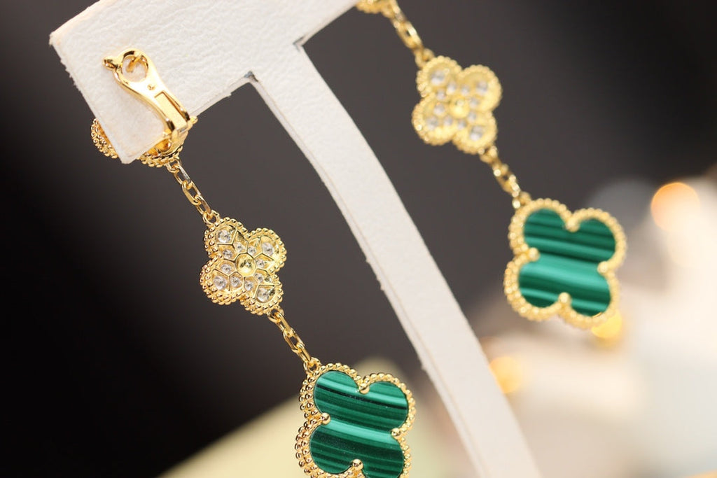 Van Cleef & Arpels CLOVER EARRINGS GOLD MALACHITE DIAMOND 3 MOTIF