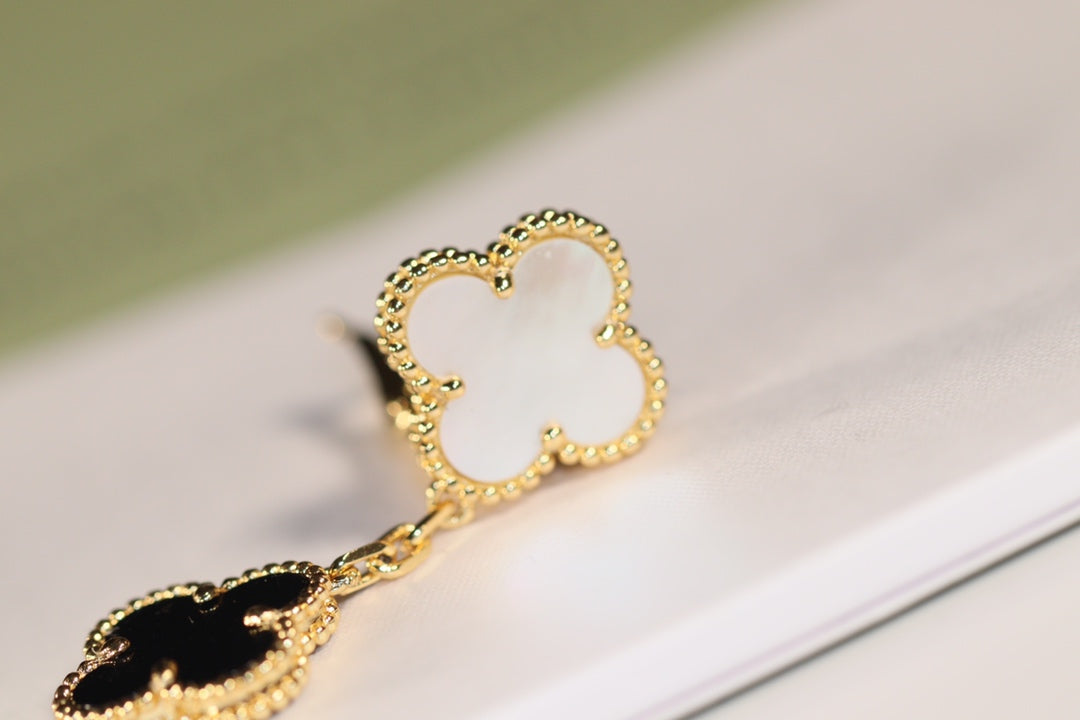 Van Cleef & Arpels CLOVER EARRINGS GOLD ONYX MOP 3 MOTIF