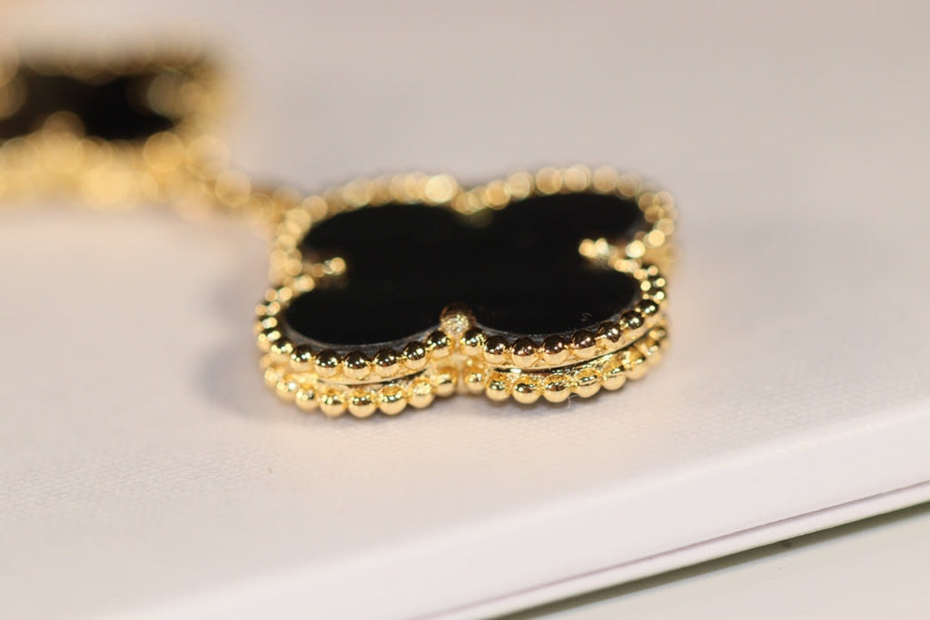 Van Cleef & Arpels CLOVER EARRINGS GOLD ONYX MOP 3 MOTIF