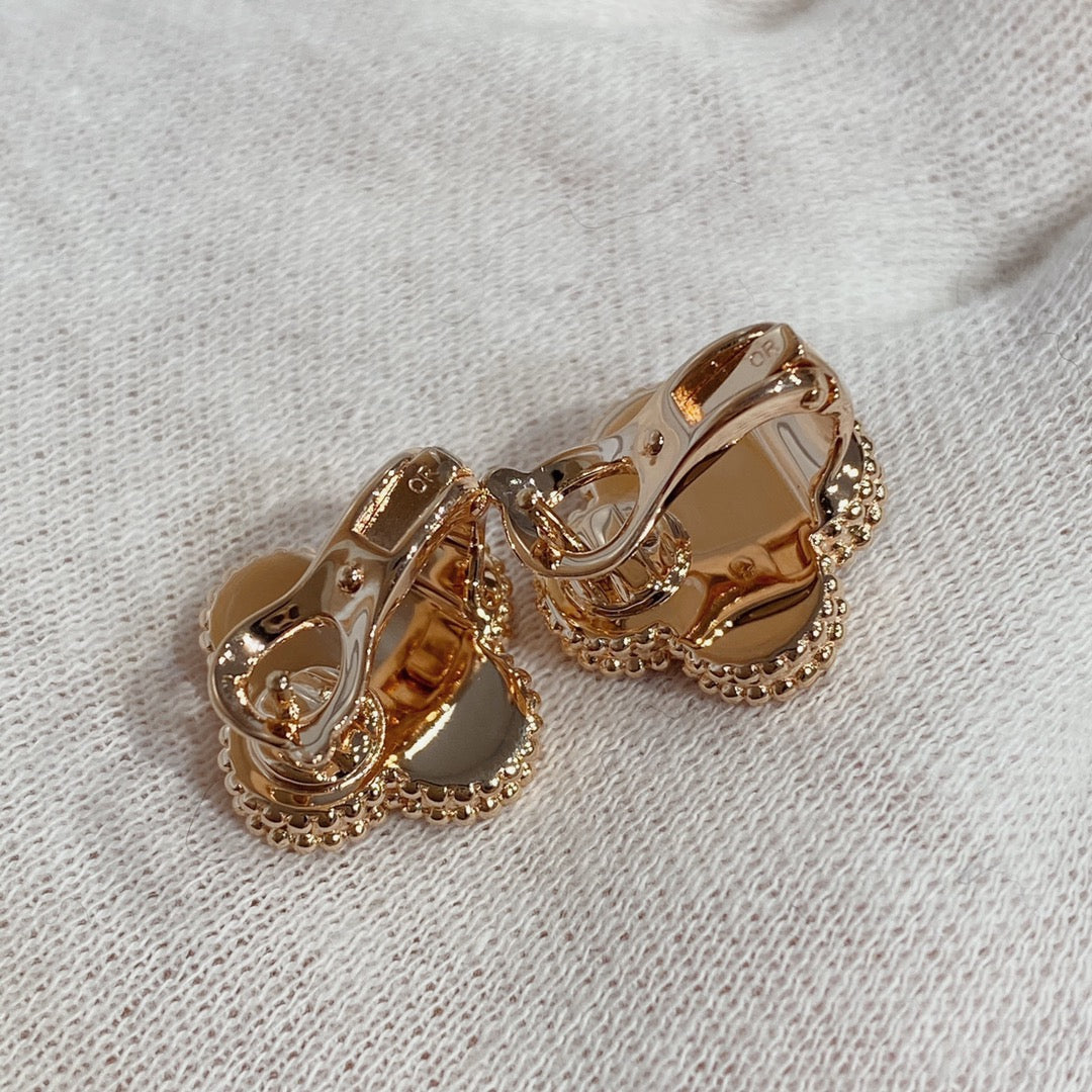 Van Cleef & Arpels CLOVER CARNELIAN PINK GOLD DIAMOND EARRINGS