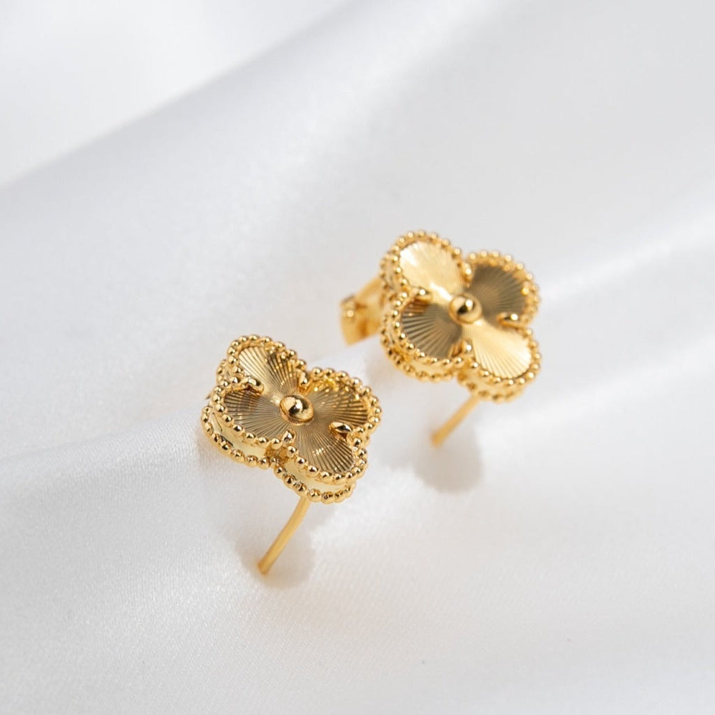 Van Cleef & Arpels VINTAGE CLOVER EARRINGS GOLD