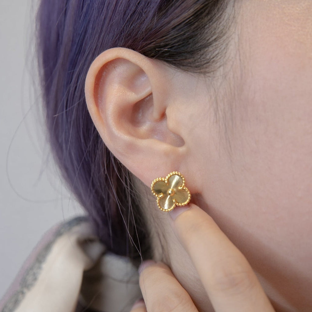 Van Cleef & Arpels VINTAGE CLOVER EARRINGS GOLD