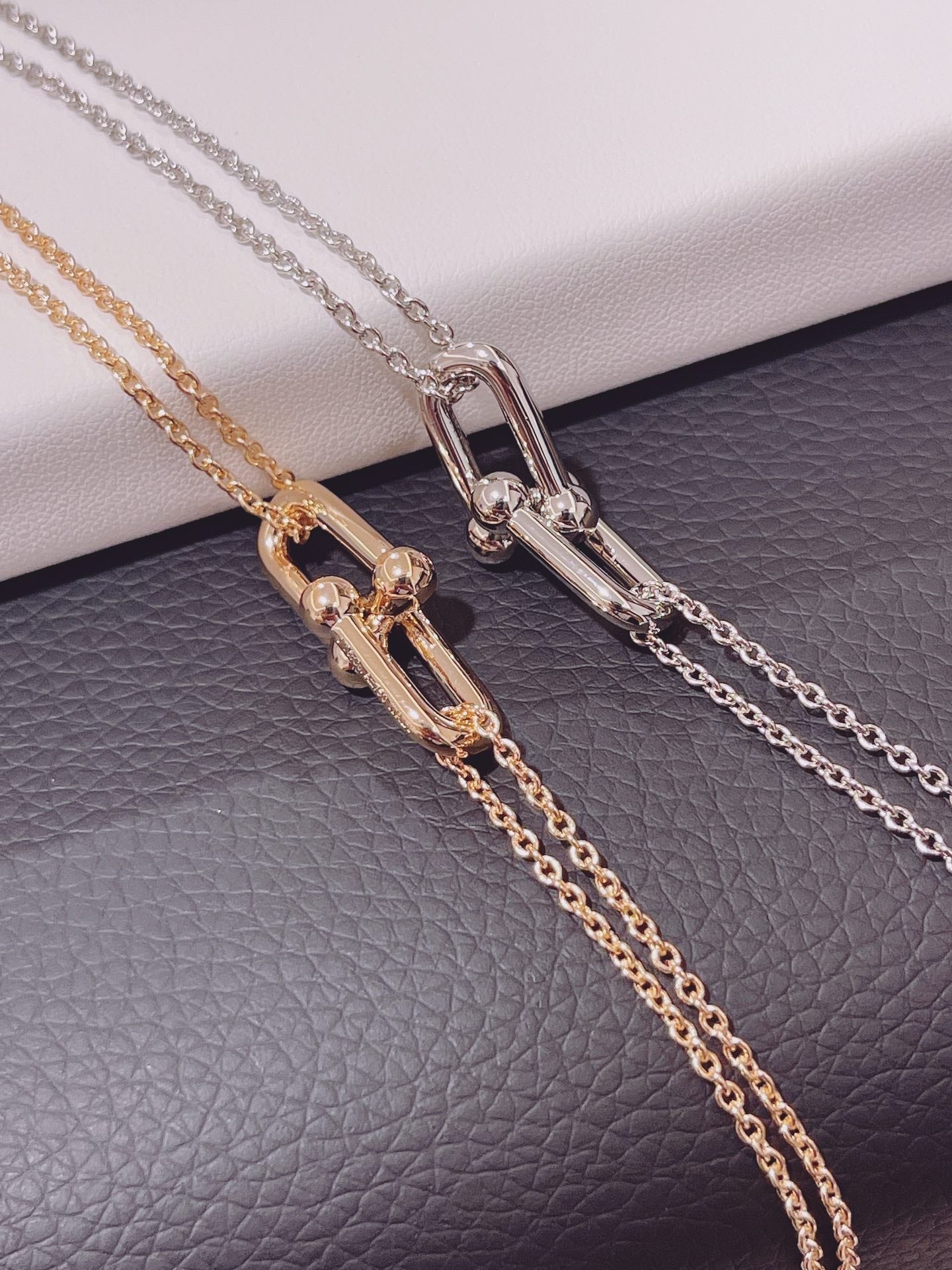TIFFANY HARDWEAR DOUBLE LINK PEDANT PINK GOLD NECKLACE