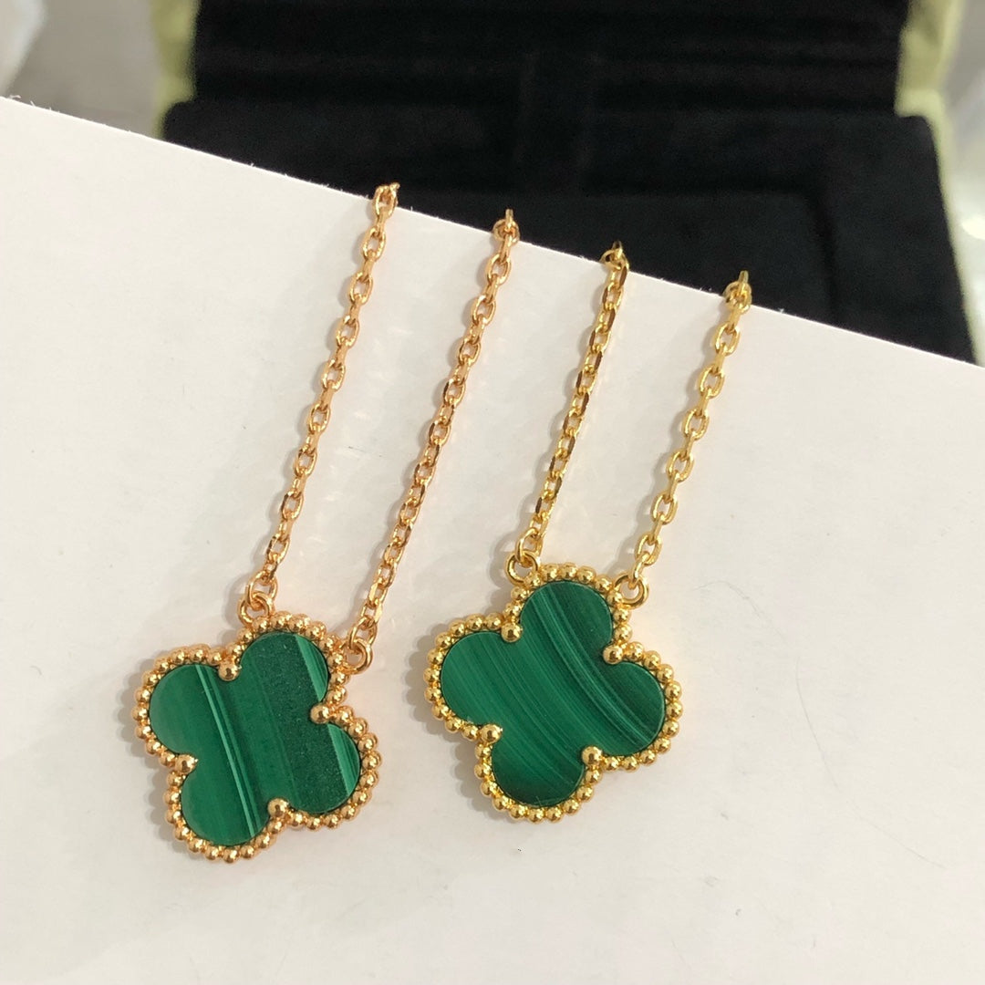 Van Cleef & Arpels CLOVER MALACHITE NECKLACE
