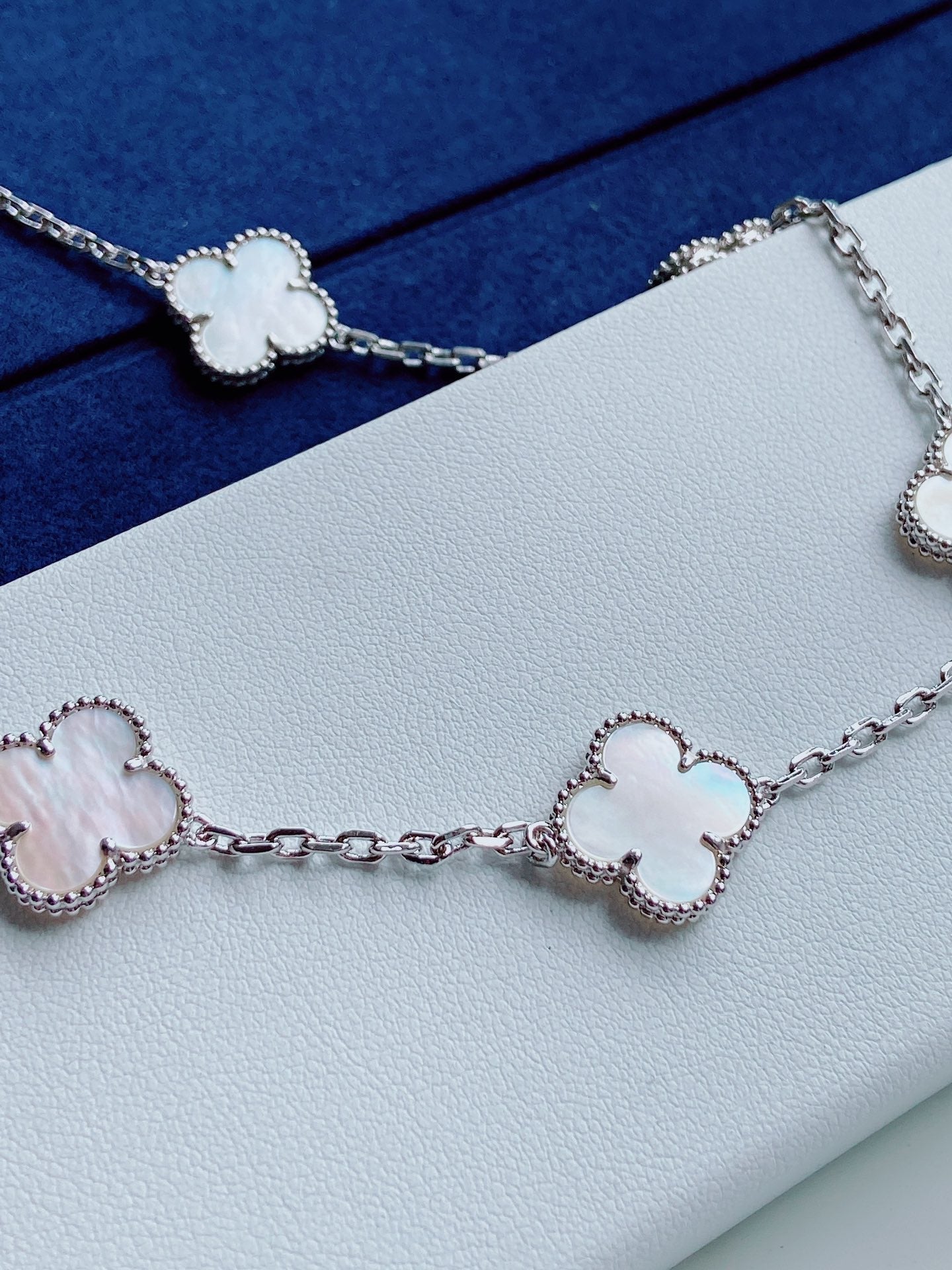 Van Cleef & Arpels VINTAGE MOP NECKLACE 10 MOTIFS SILVER