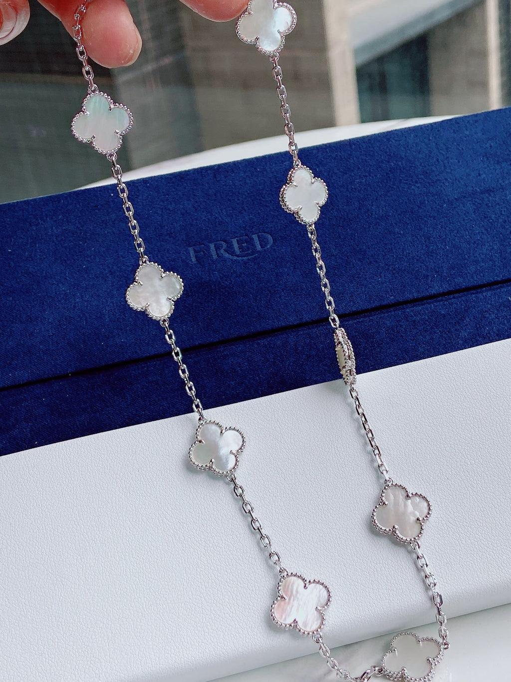 Van Cleef & Arpels VINTAGE MOP NECKLACE 10 MOTIFS SILVER