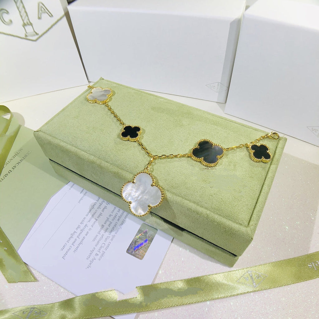 Van Cleef & Arpels CLOVER BRACELET 5 MOTIFS ONYX MOP
