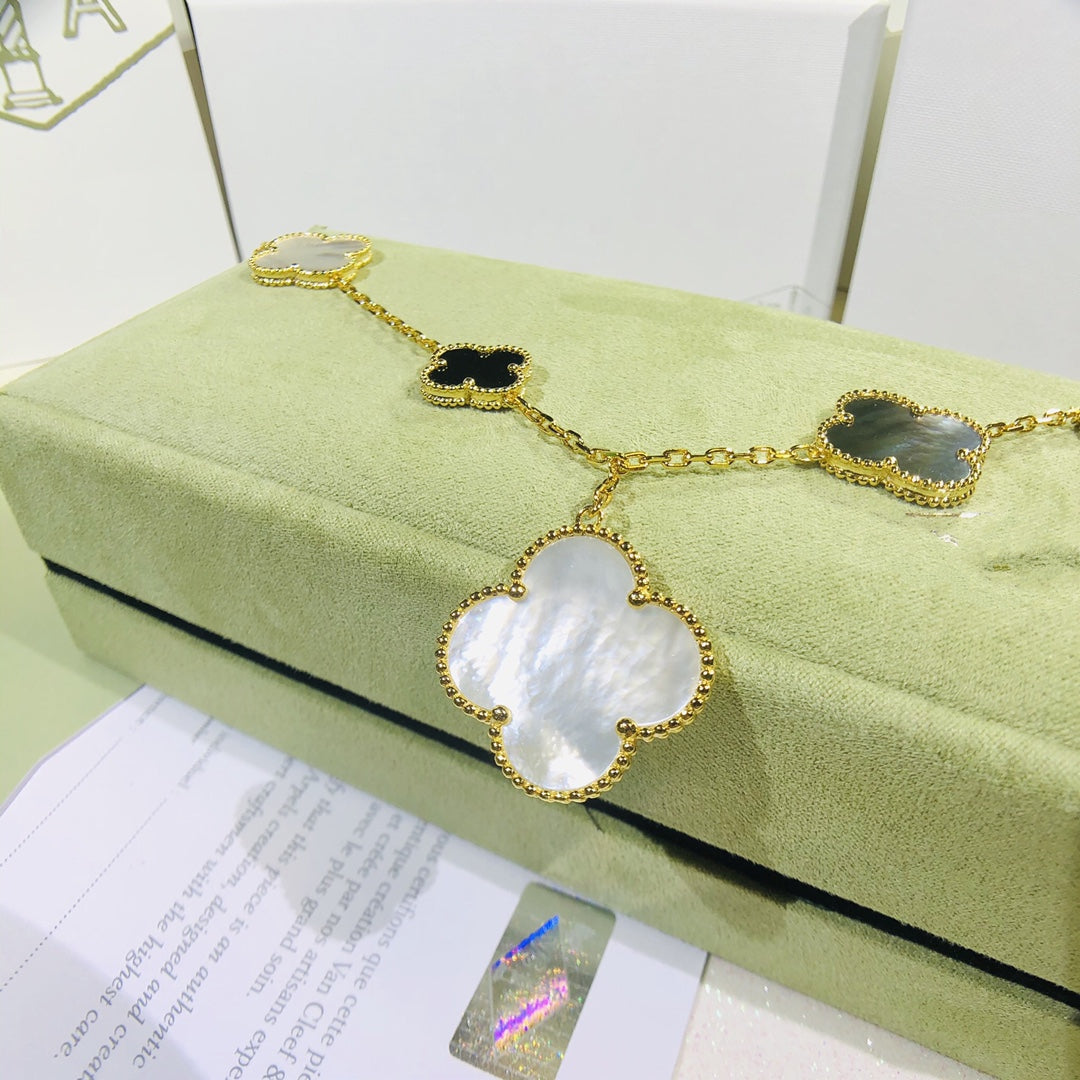 Van Cleef & Arpels CLOVER BRACELET 5 MOTIFS ONYX MOP