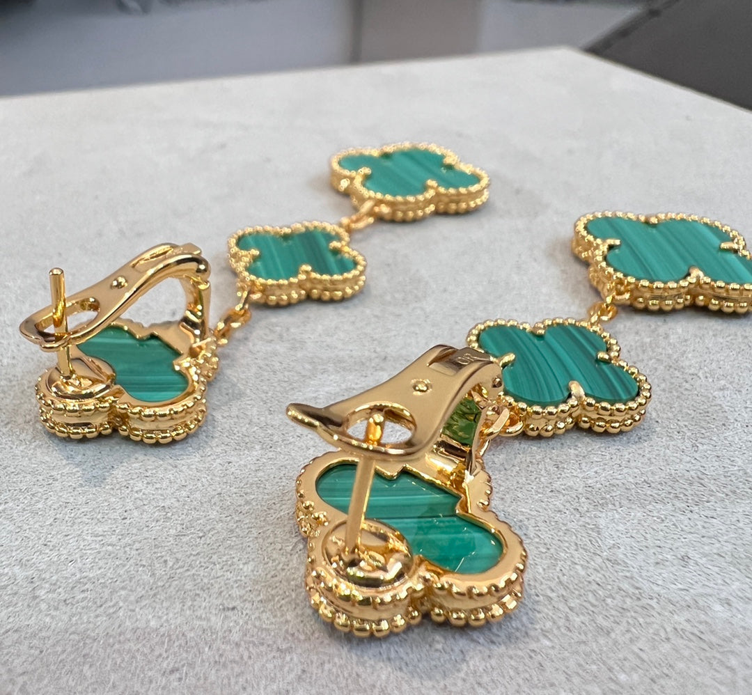 Van Cleef & Arpels CLOVER MALACHITE 3 MOTIFS GOLD