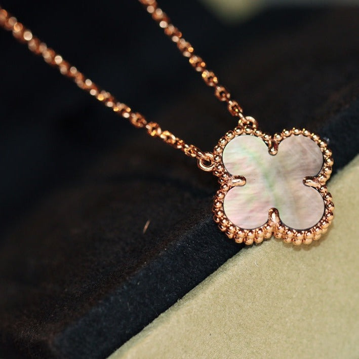 Van Cleef & Arpels CLOVER MOP PINK GOLD NECKLACE