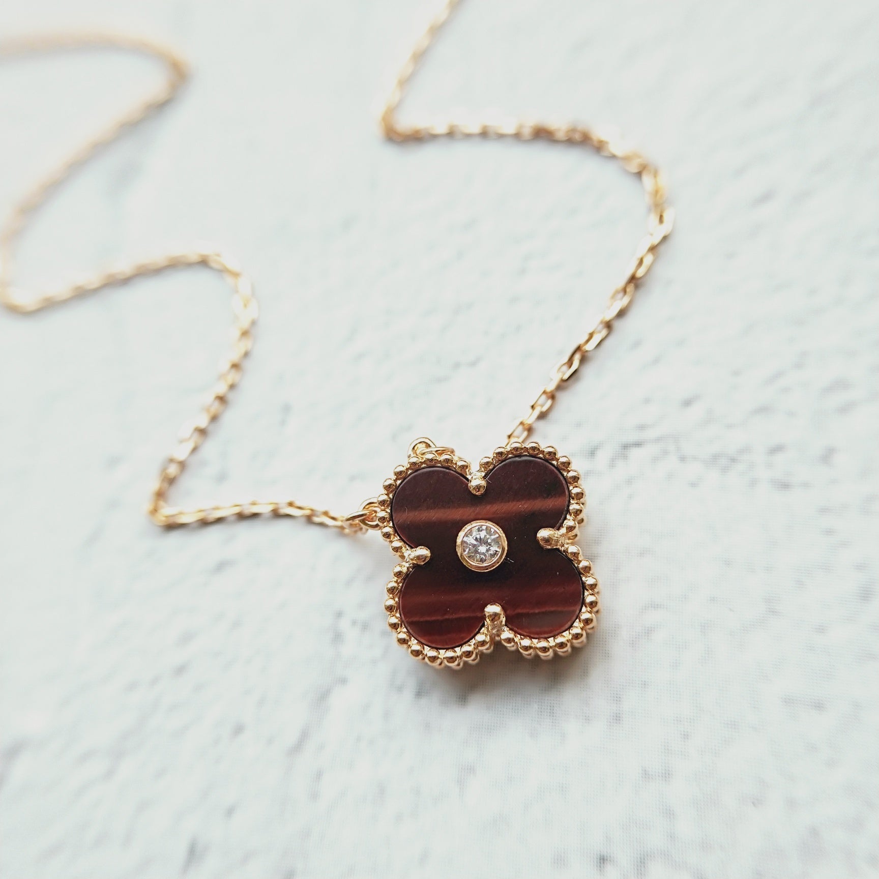 Van Cleef & Arpels CLOVER GOLD CARNELIAN CLOVER NECKLACE