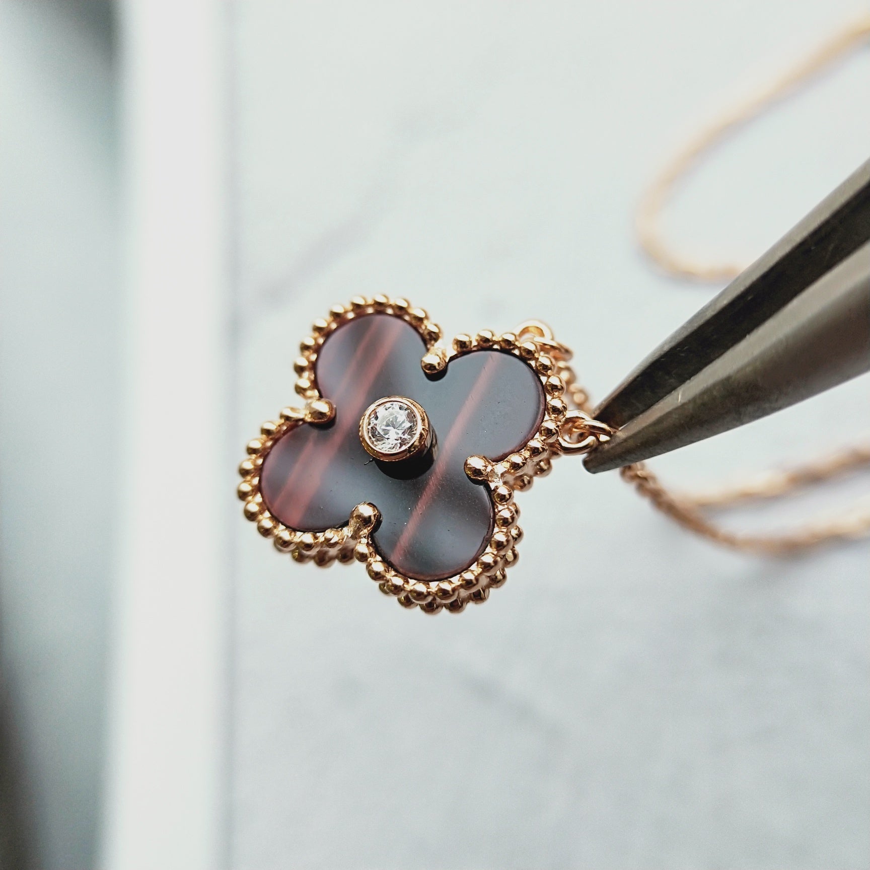 Van Cleef & Arpels CLOVER GOLD CARNELIAN CLOVER NECKLACE
