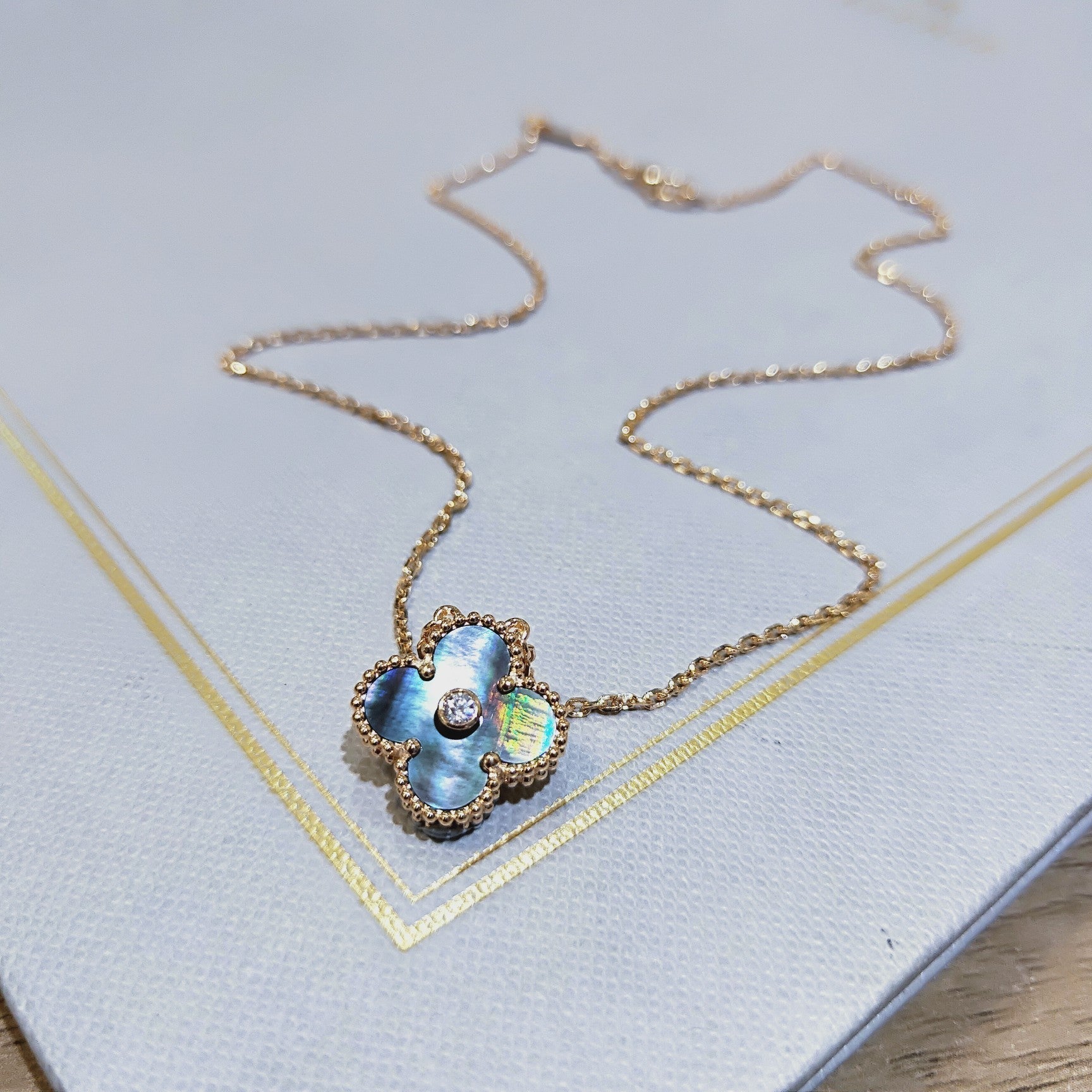 Van Cleef & Arpels CLOVER GOLD DARK MOP CLOVER NECKLACE