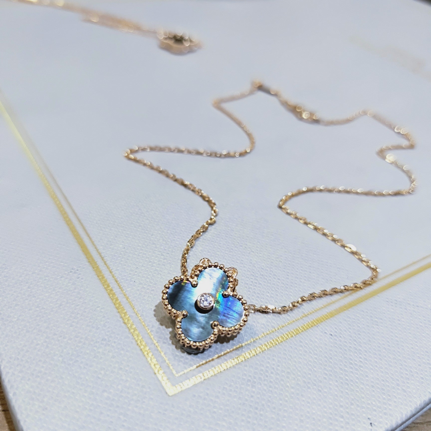 Van Cleef & Arpels CLOVER GOLD DARK MOP CLOVER NECKLACE