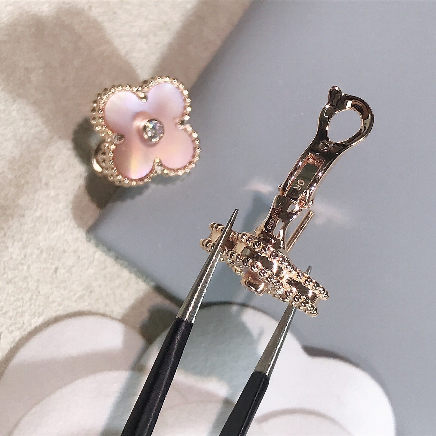 Van Cleef & Arpels CLOVER PINK GOLD MOP EARRINGS