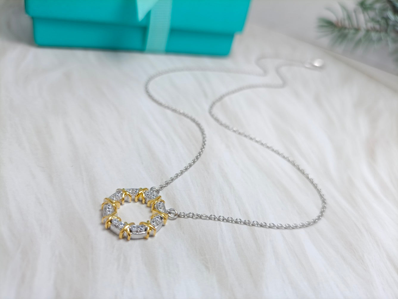 TIFFANY SIXTEEN STONE NECKLACE