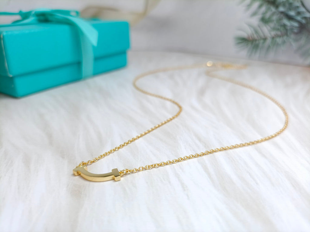 TIFFANY MINI SMILE PEDANT NECKLACE