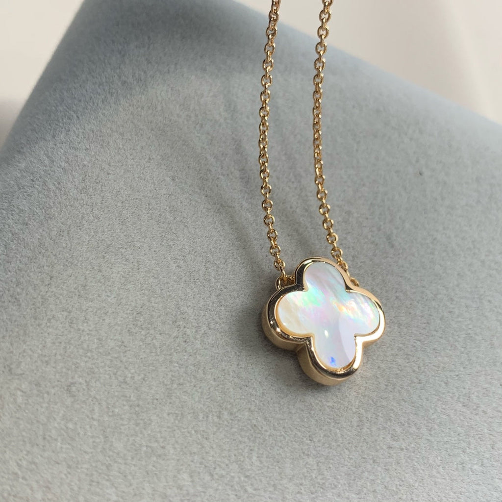 Van Cleef & Arpels PURE CLOVER PINK GOLD MOP NECKLACE
