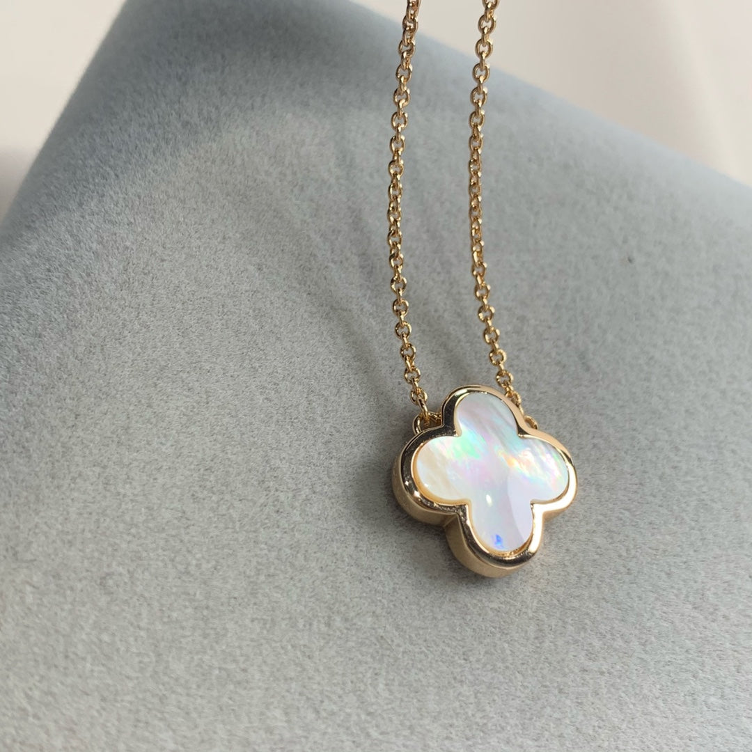 Van Cleef & Arpels PURE CLOVER PINK GOLD MOP NECKLACE