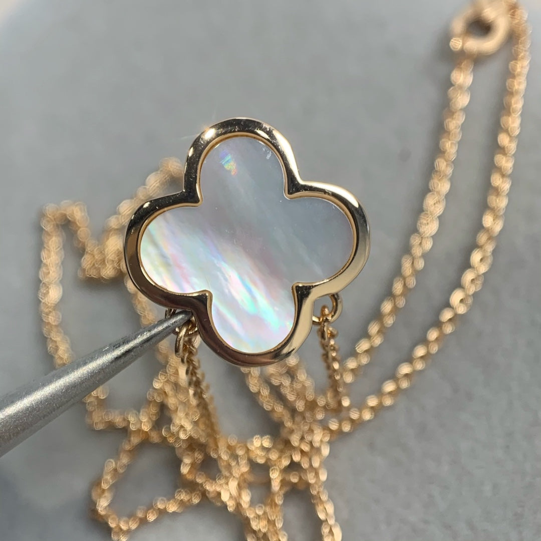 Van Cleef & Arpels PURE CLOVER PINK GOLD MOP NECKLACE