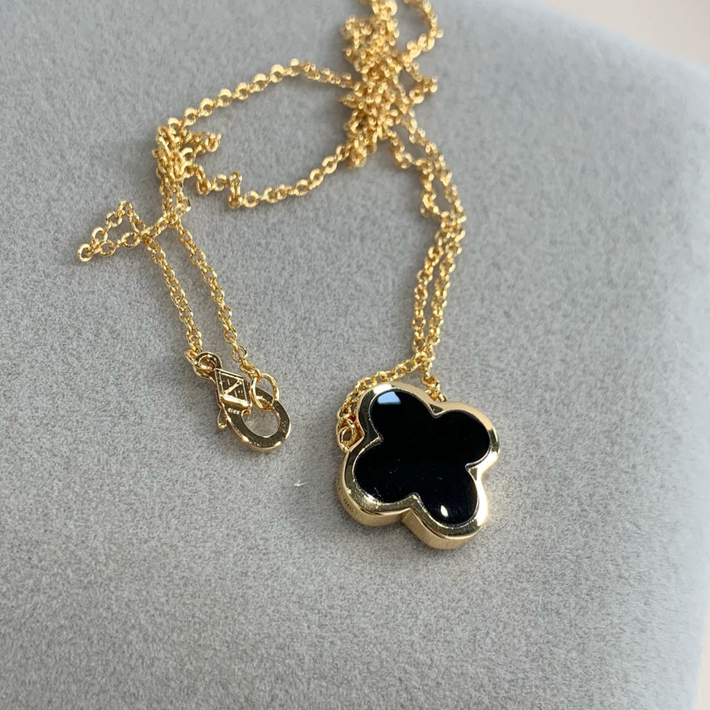 Van Cleef & Arpels PURE CLOVER PINK GOLD ONYX NECKLACE