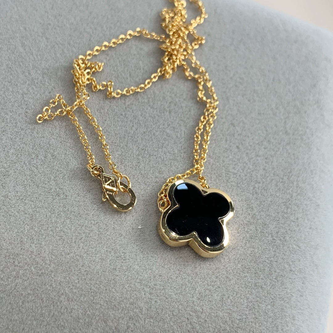 Van Cleef & Arpels PURE CLOVER PINK GOLD ONYX NECKLACE