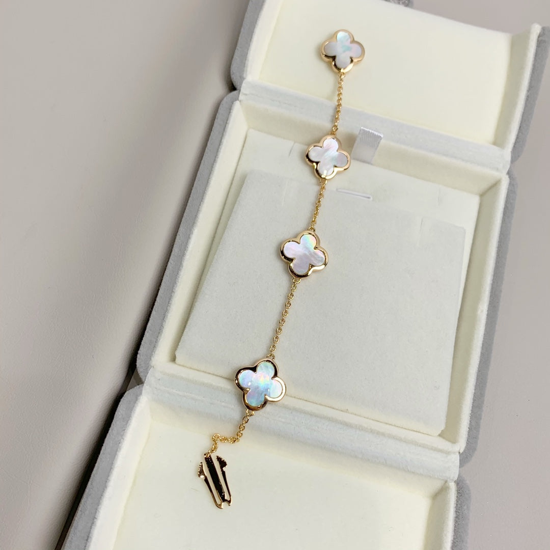 Van Cleef & Arpels PURE CLOVER MOP BRACELET 4 MOTIFS