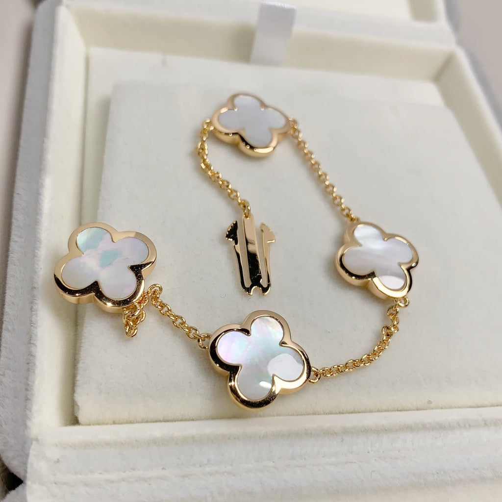 Van Cleef & Arpels PURE CLOVER MOP BRACELET 4 MOTIFS