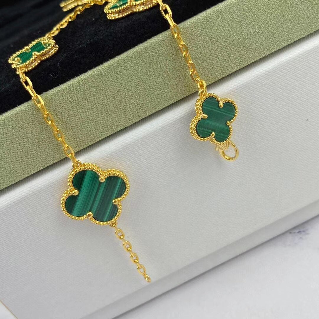 Van Cleef & Arpels MAGIC CLOVER MALACHITE GOLD BRACELET 5 MOTIFS