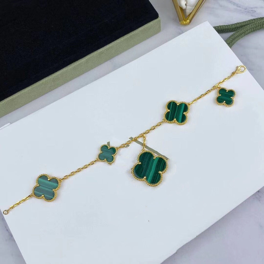 Van Cleef & Arpels MAGIC CLOVER MALACHITE GOLD BRACELET 5 MOTIFS