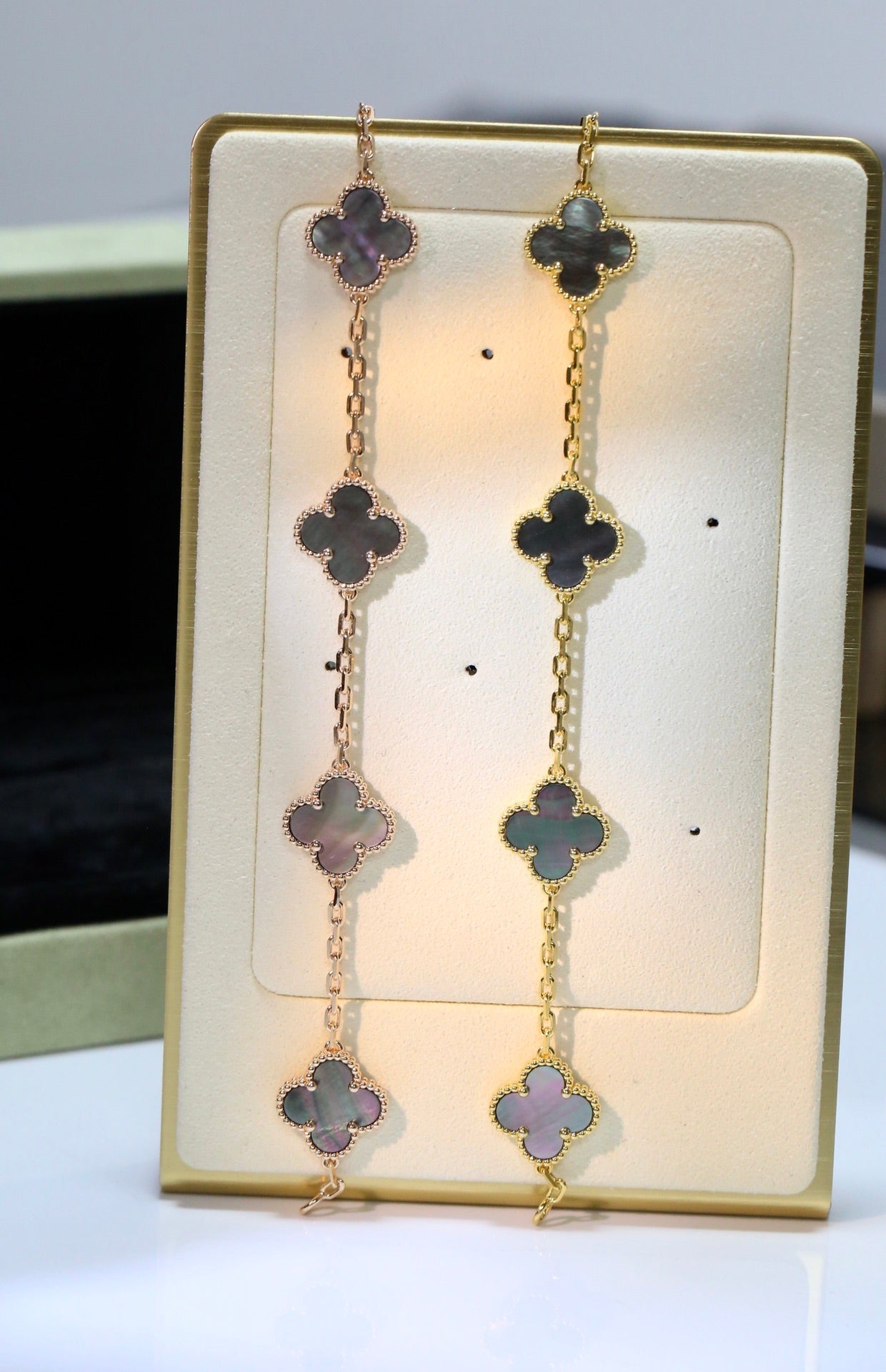 Van Cleef & Arpels CLOVER BLACK MOP PINK GOLD BRACELET 5 MOTIFS