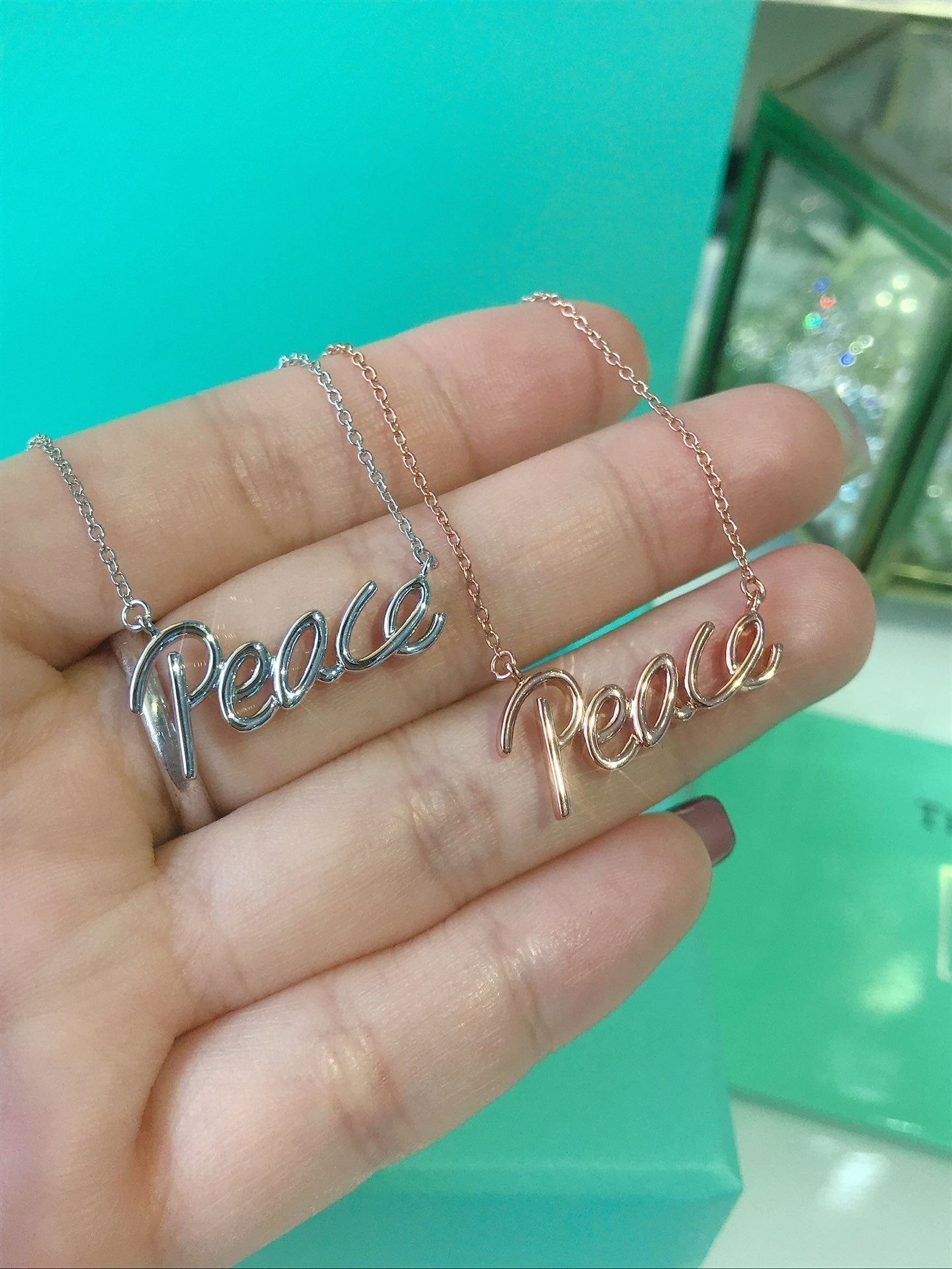 TIFFANY PEACE TEXT PEDANT NECKLACE