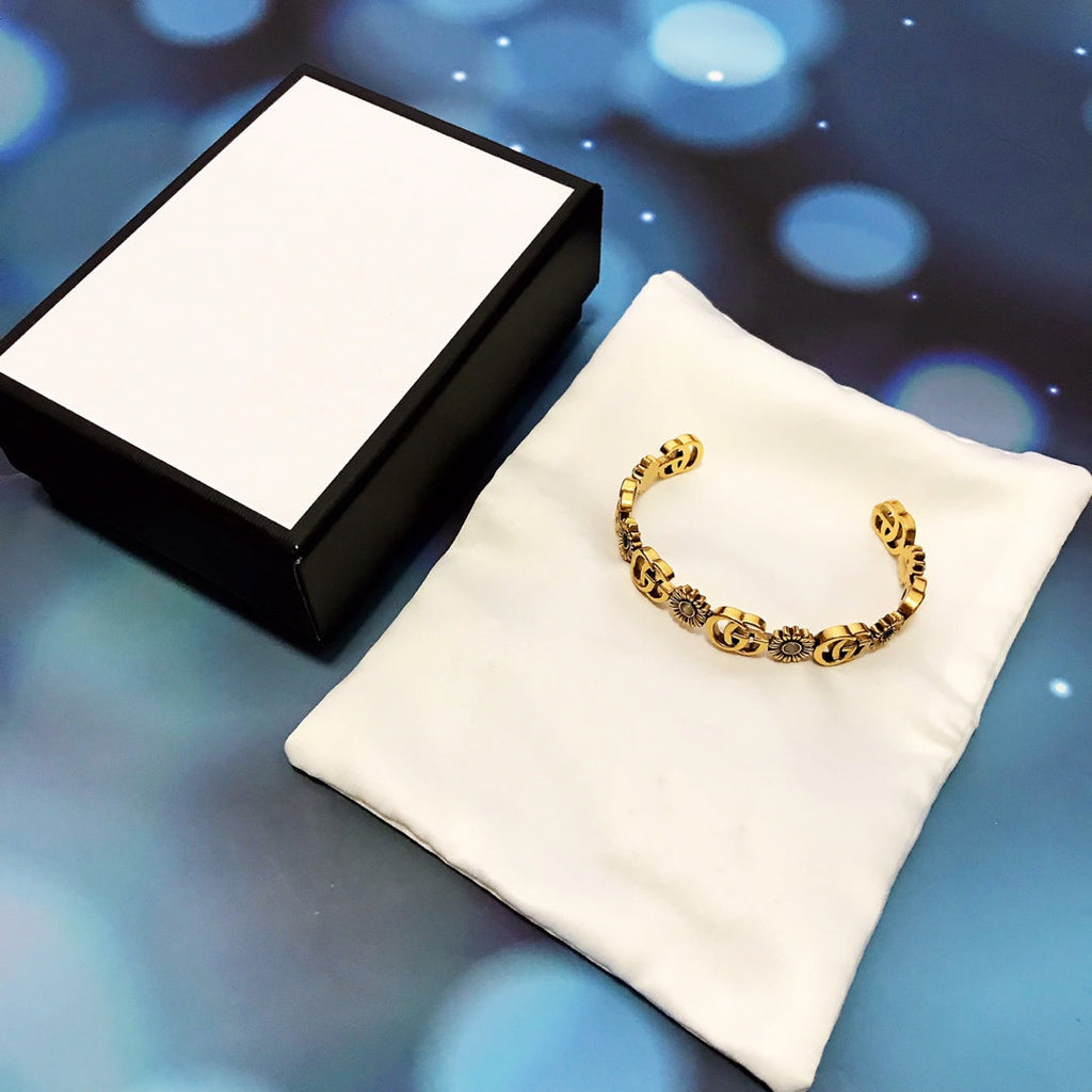 GUCCI MOTIF GOLD CUFF BRACELET