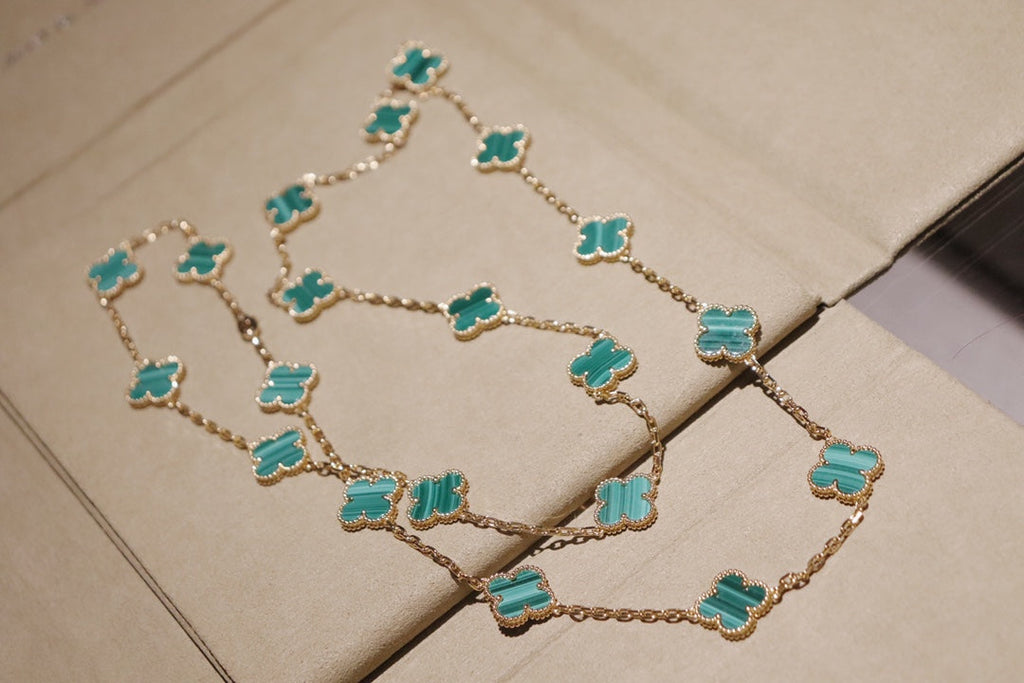 Van Cleef & Arpels CLOVER 20 MOTIFS MALACHITE GOLD