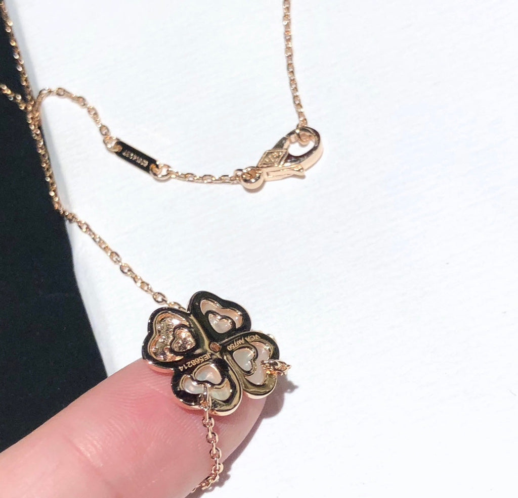Van Cleef & Arpels CLOVER MOP DIAMOND PINK GOLD NECKLACE