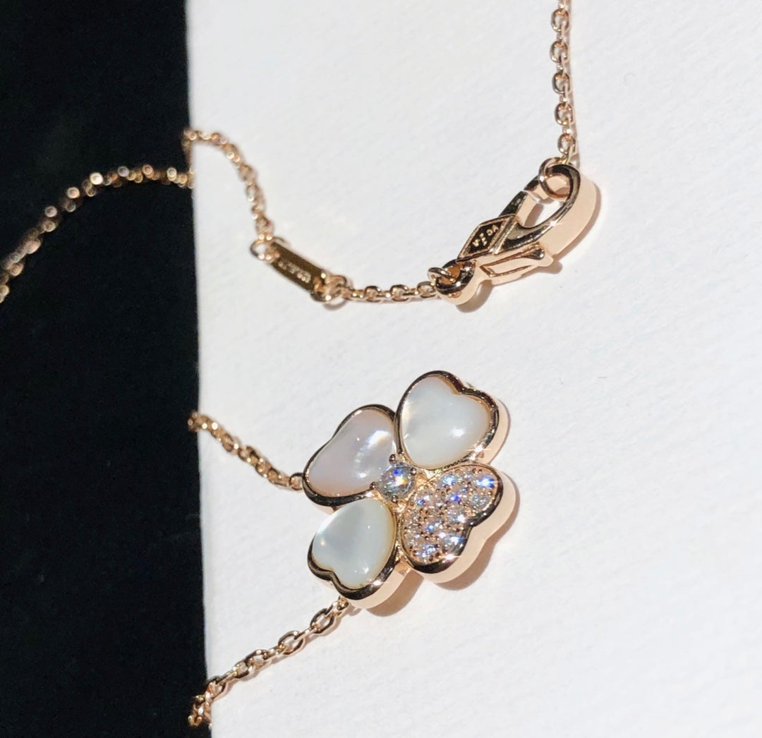 Van Cleef & Arpels CLOVER MOP DIAMOND PINK GOLD NECKLACE