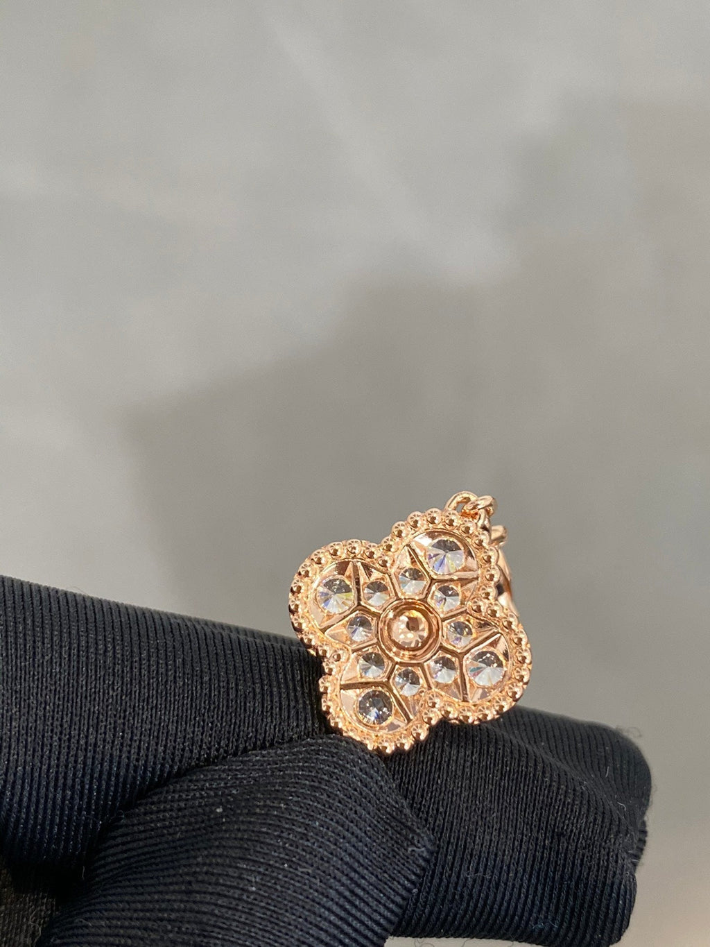 Van Cleef & Arpels CLOVER 5 MOTIFS PINK GOLD DIAMOND BRACELET