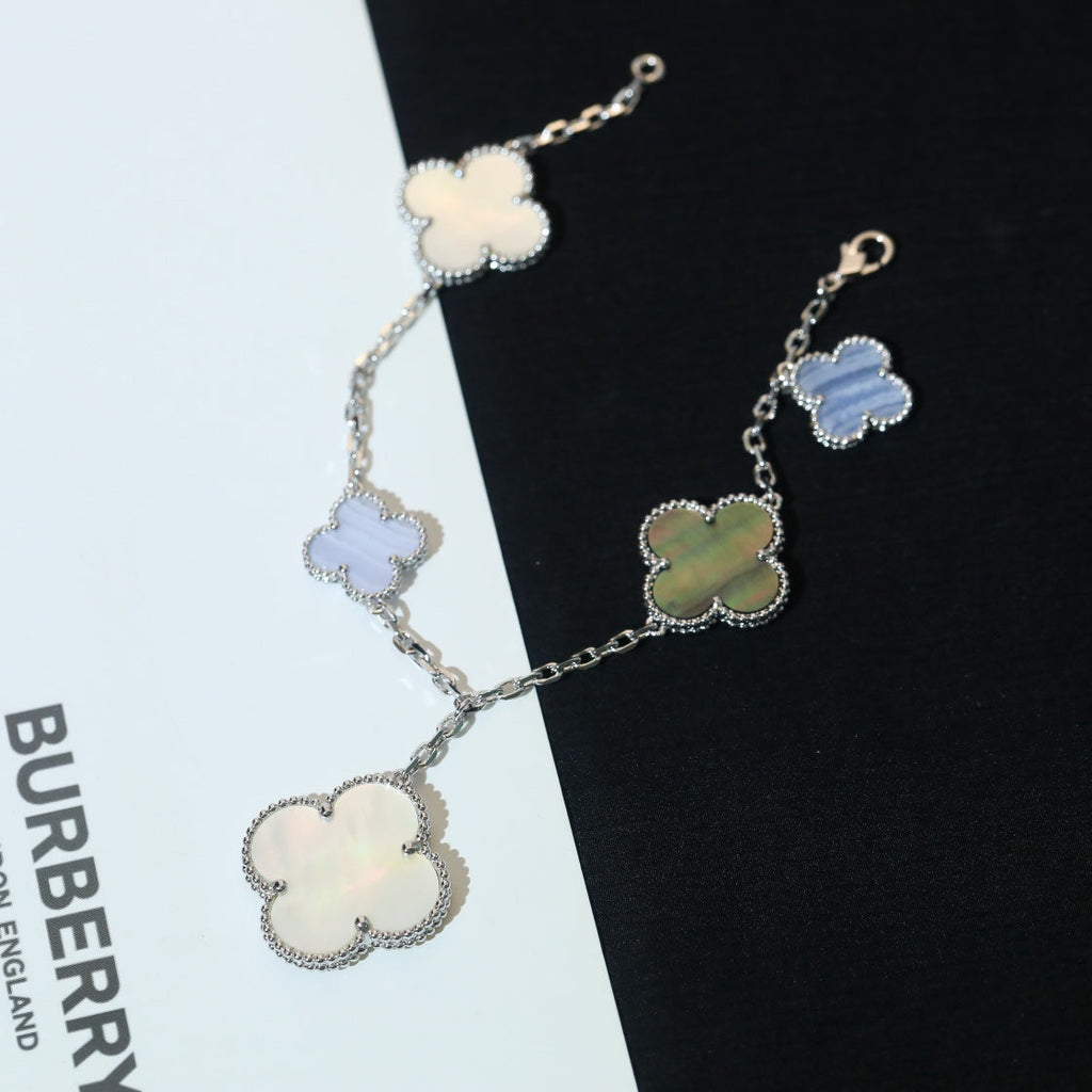 Van Cleef & Arpels CLOVER BRACELET 5 MOTIFS MOP CHALCEDONY SILVER