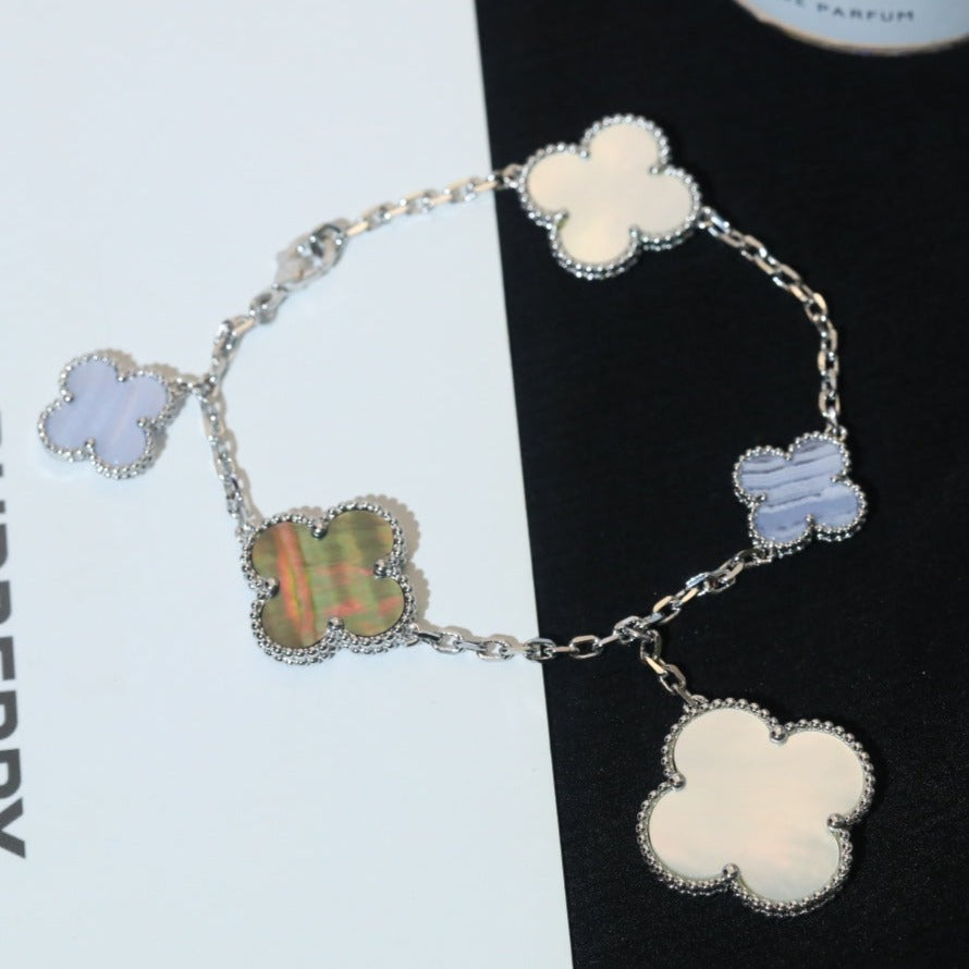 Van Cleef & Arpels CLOVER BRACELET 5 MOTIFS MOP CHALCEDONY SILVER