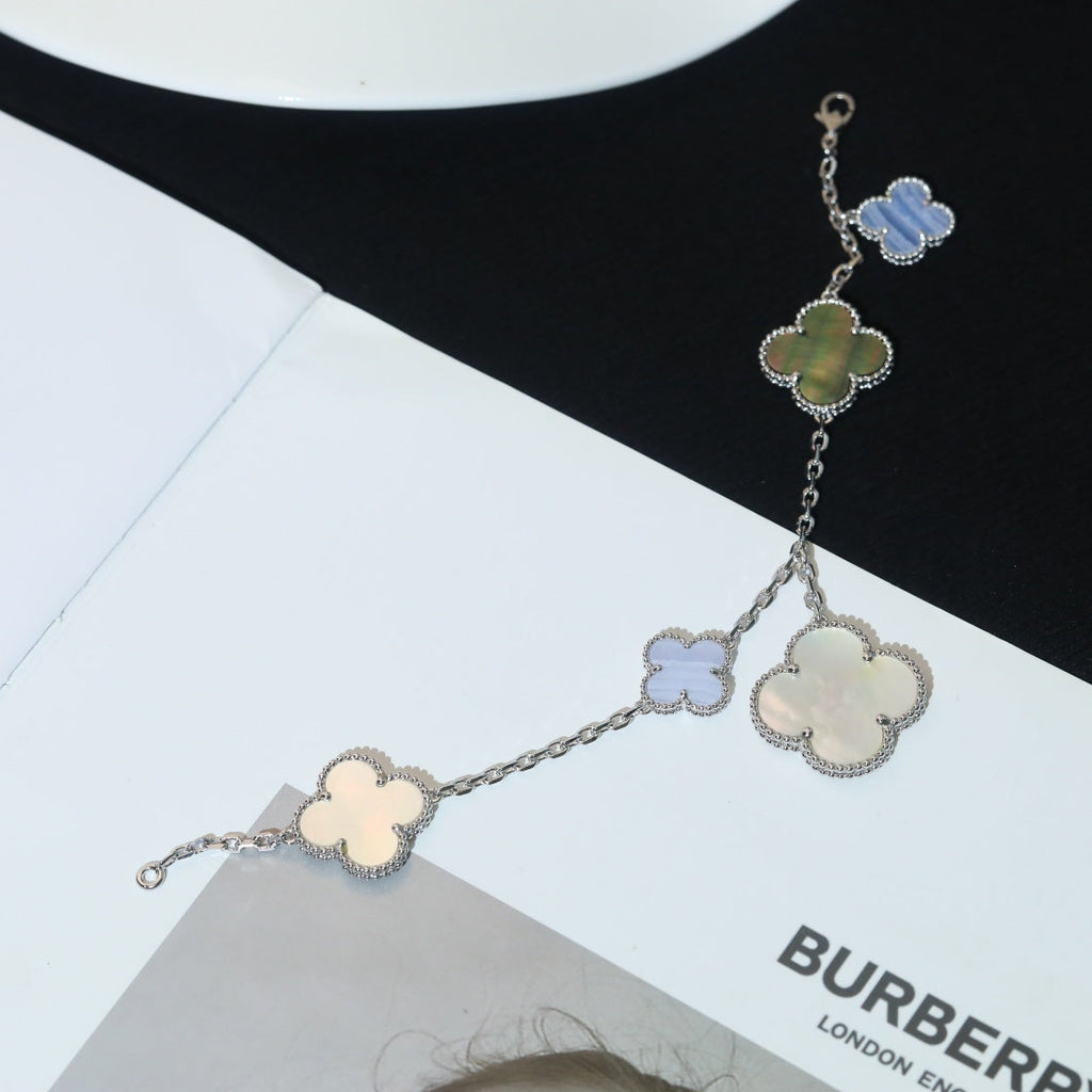 Van Cleef & Arpels CLOVER BRACELET 5 MOTIFS MOP CHALCEDONY SILVER