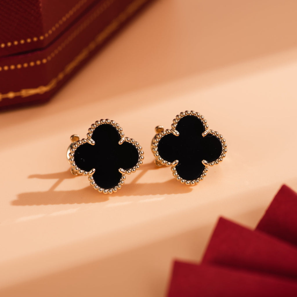 Van Cleef & Arpels CLOVER MEDIUM ONYX PINK GODL EARRINGS