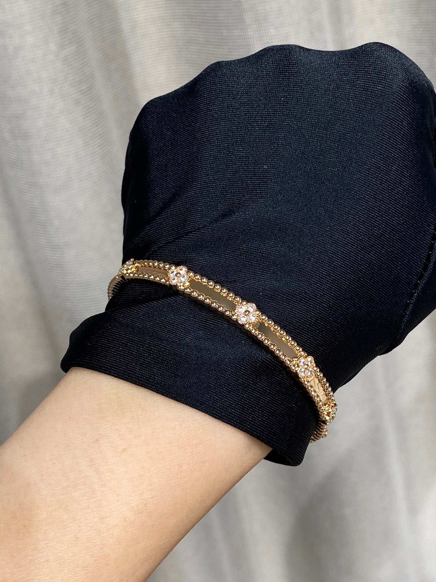 Van Cleef & Arpels PERLEE SMALL BRACELET