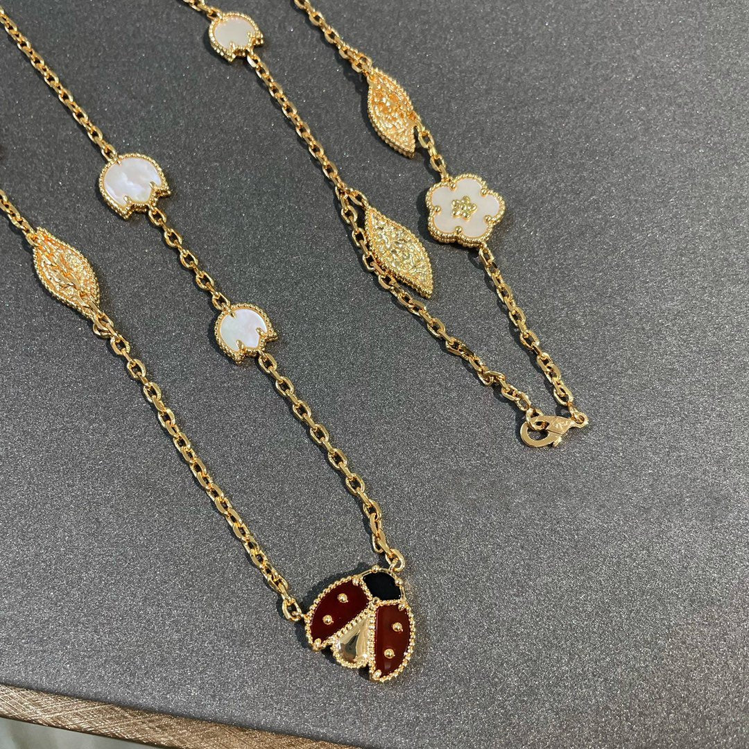Van Cleef & Arpels LUCKY SPRING 15 MOTIFS GOLD NECKLACE