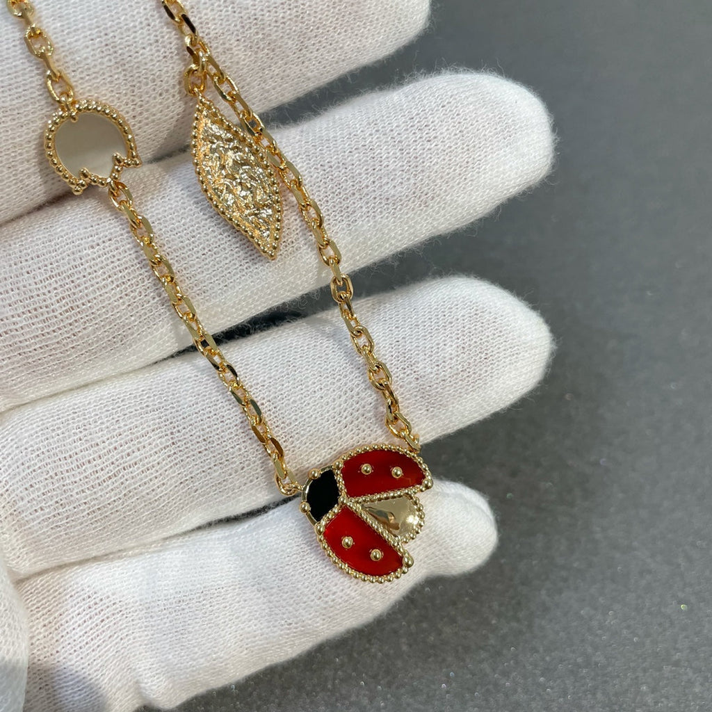 Van Cleef & Arpels LUCKY SPRING 15 MOTIFS GOLD NECKLACE