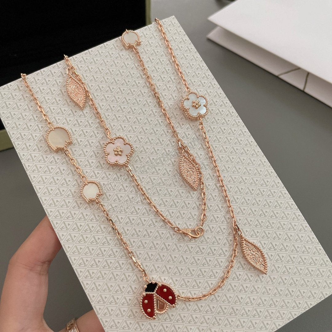 Van Cleef & Arpels LUCKY SPRING 15 MOTIFS PINK GOLD NECKLACE