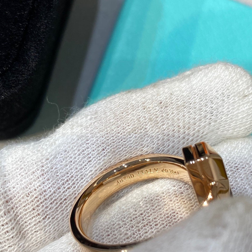 TIFFANY T WIRE MEDIUM DIAMOND RING