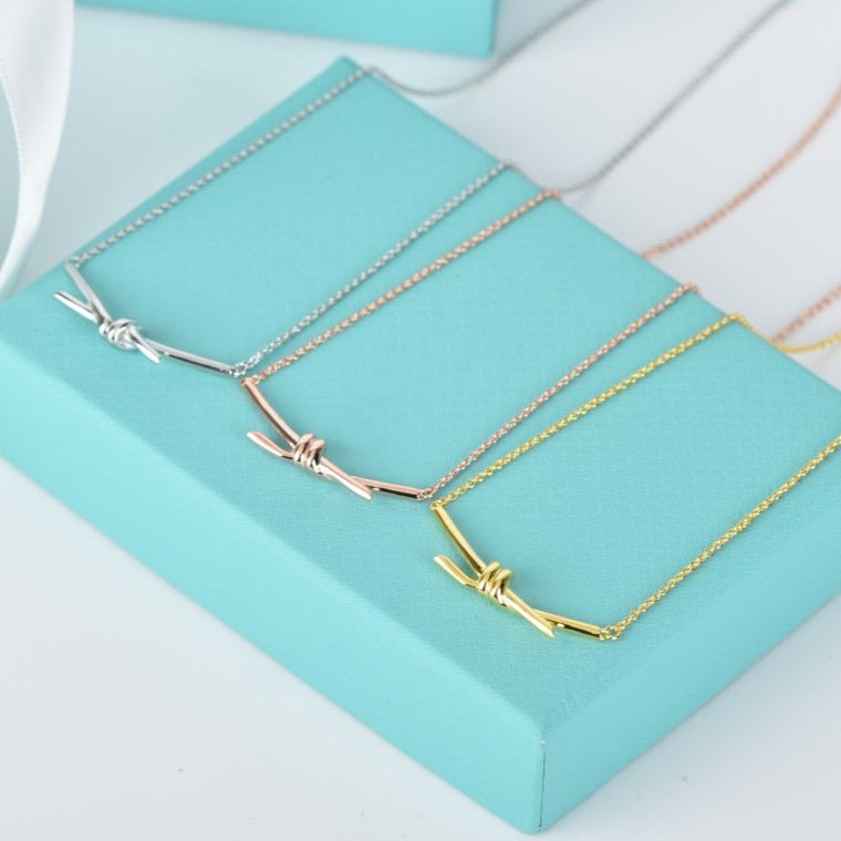 TIFFANY KNOT NECKLACE