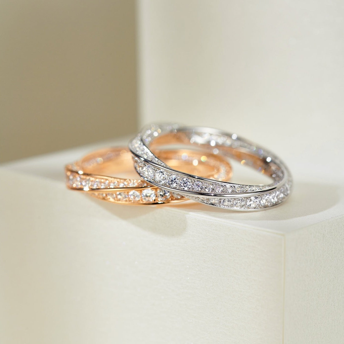 TIFFANY SPIRAL DIAMOND RING